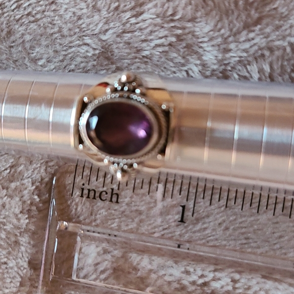 Amathyst Sterling Silver Ring - Picture 6 of 6